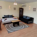 Sunny Private Lejlighed
