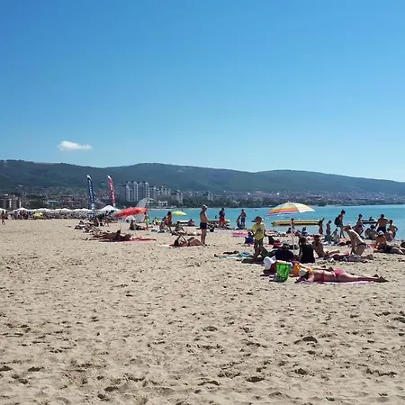 Sunny Private 公寓