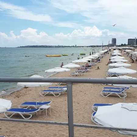 Sunny Private Sluneční pobřeží